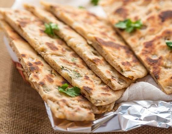 Order Onion Kulcha food online from Paprika store, Imperial on bringmethat.com