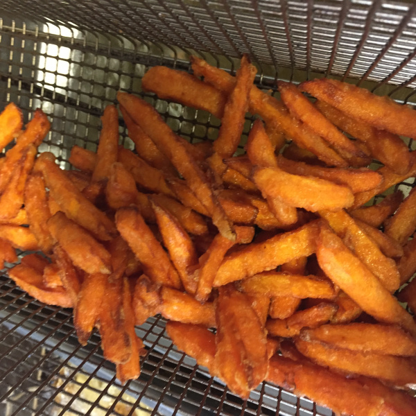 Order Sweet Potato Fries food online from Pigs On A Wing store, Lindenhurst on bringmethat.com