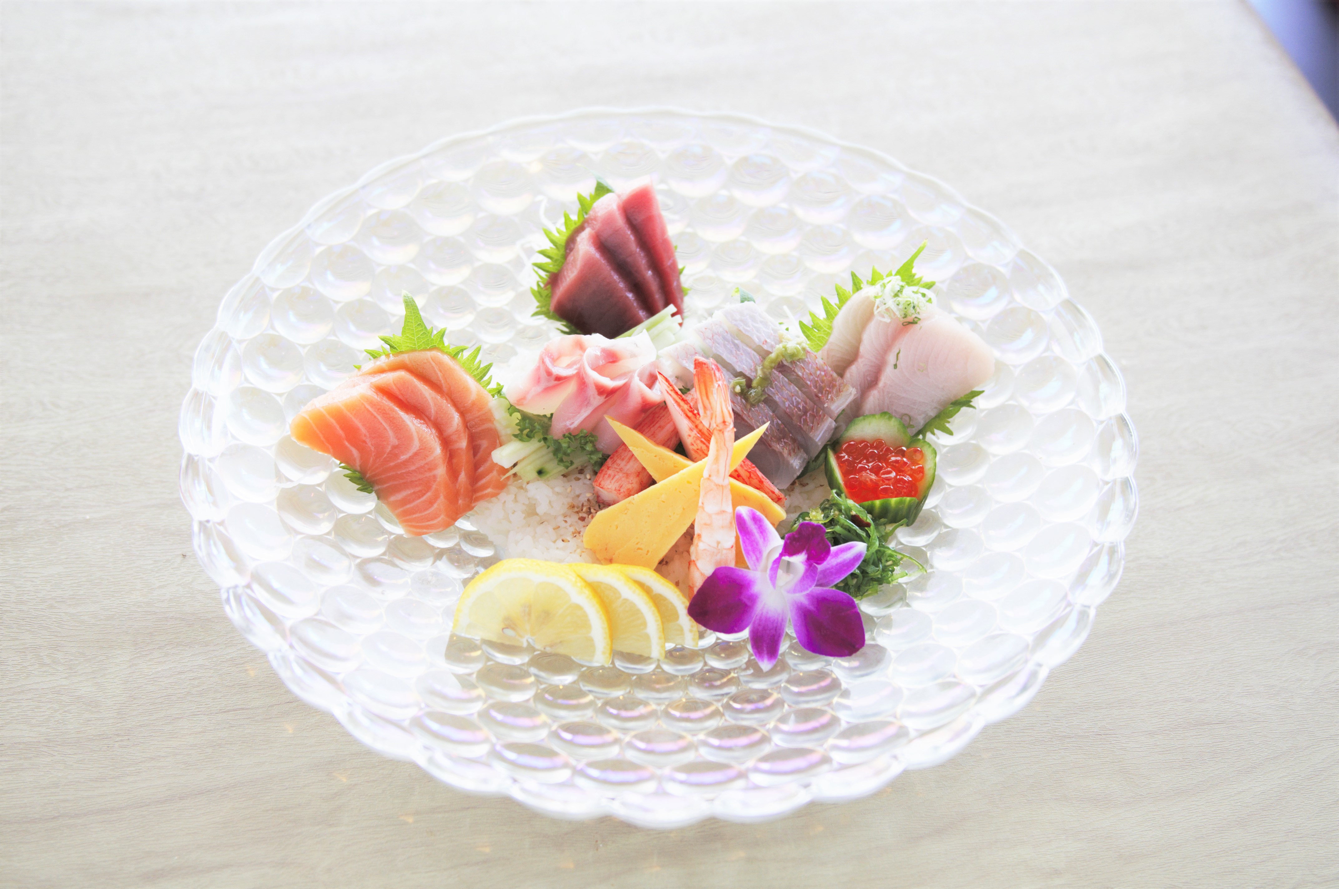 Order Chirashi food online from Izumi Sushi & Hibachi Steakhouse store, Levittown on bringmethat.com