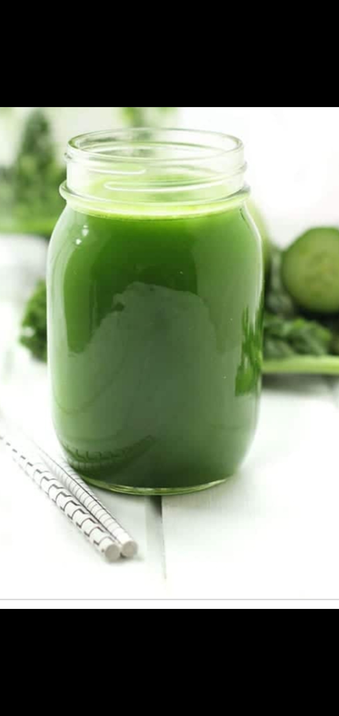 Order Naked Smoothies And  Juices  food online from American Gourmet Foods Deli store, New York on bringmethat.com
