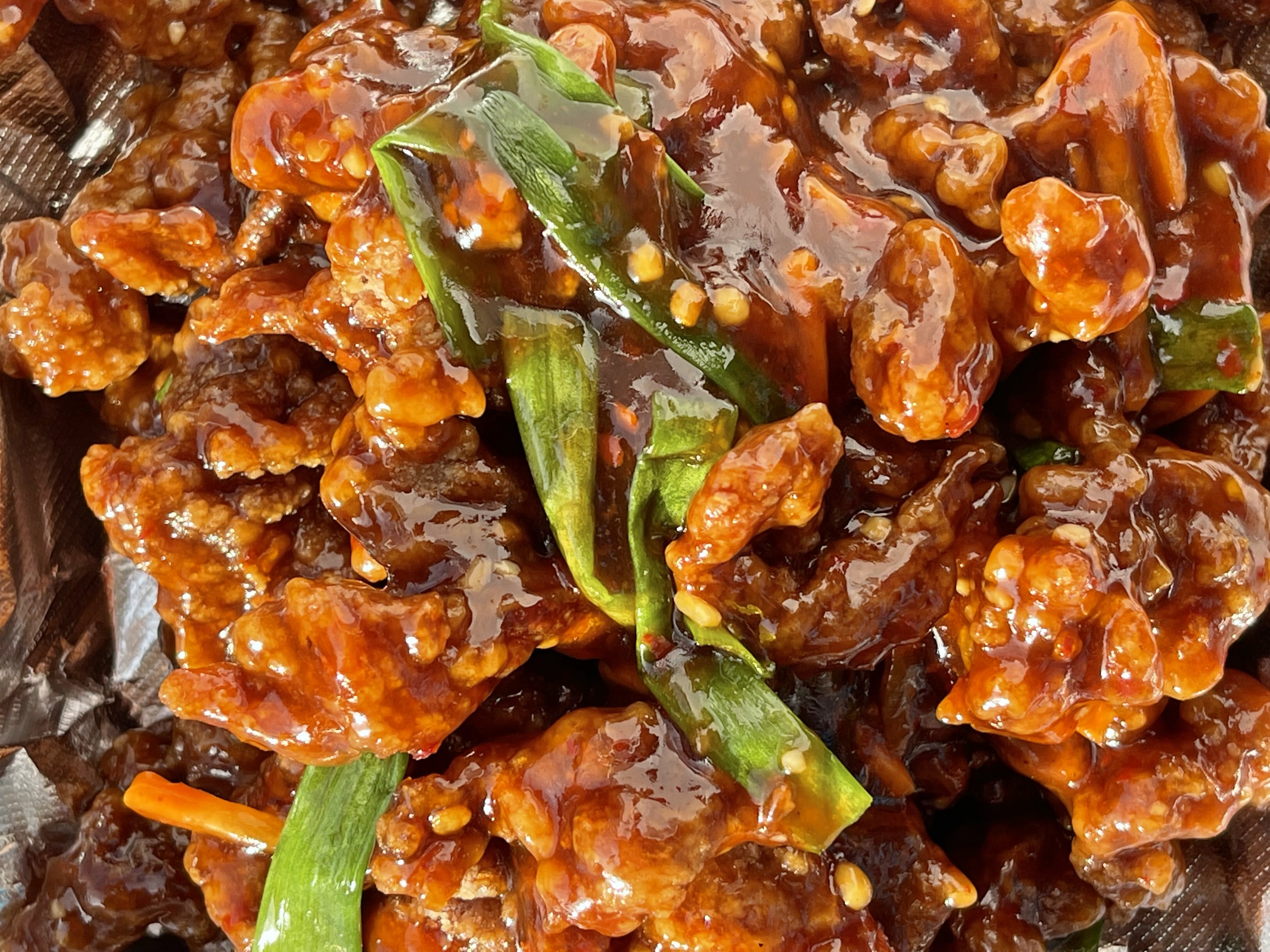 Order 34. Orange Flavored Beef food online from Chef Ming's Kitchen store, Beverly Hills on bringmethat.com