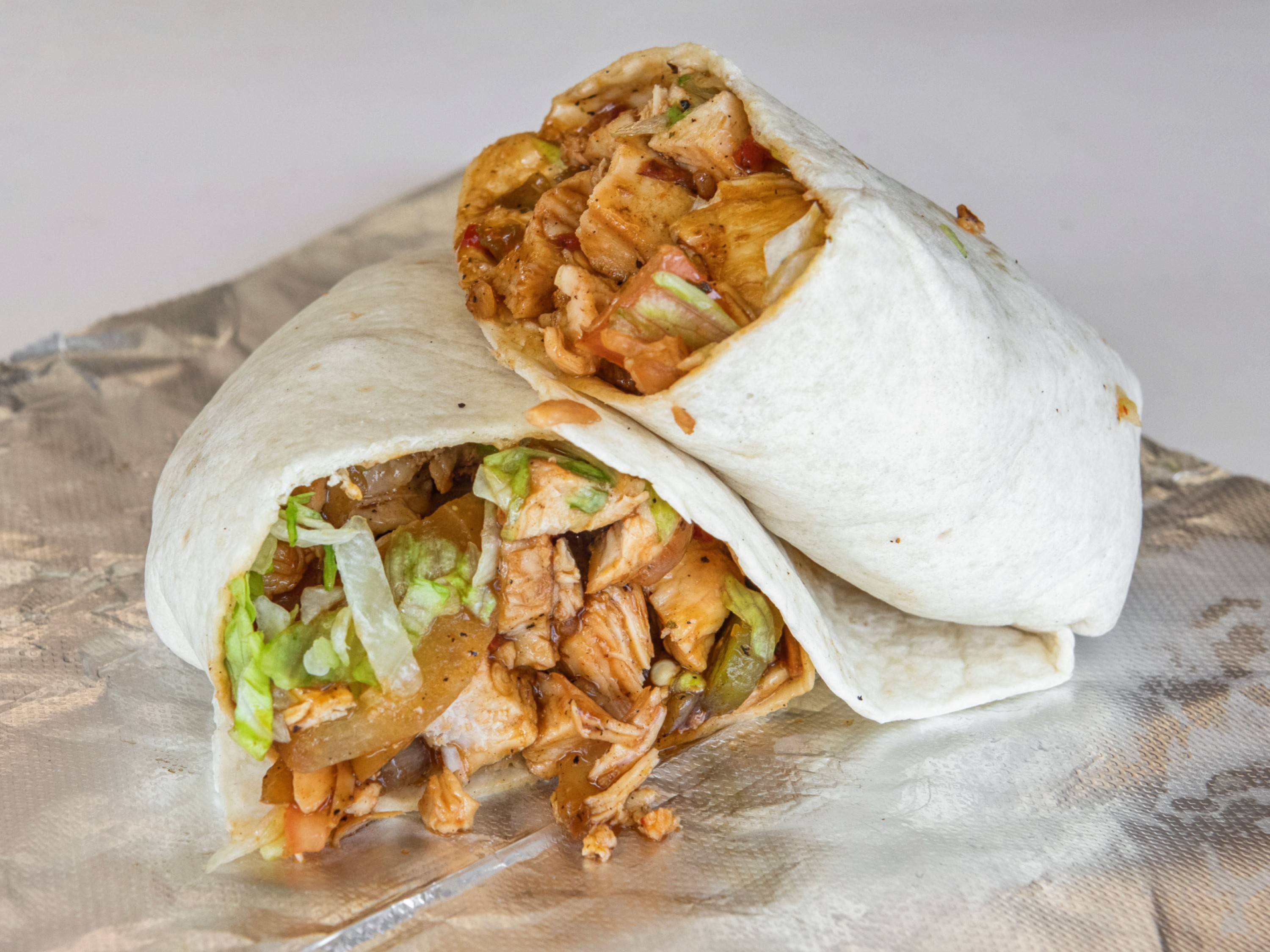 Order Sweet Chili and Chicken food online from Tee Gyro store, Columbus on bringmethat.com
