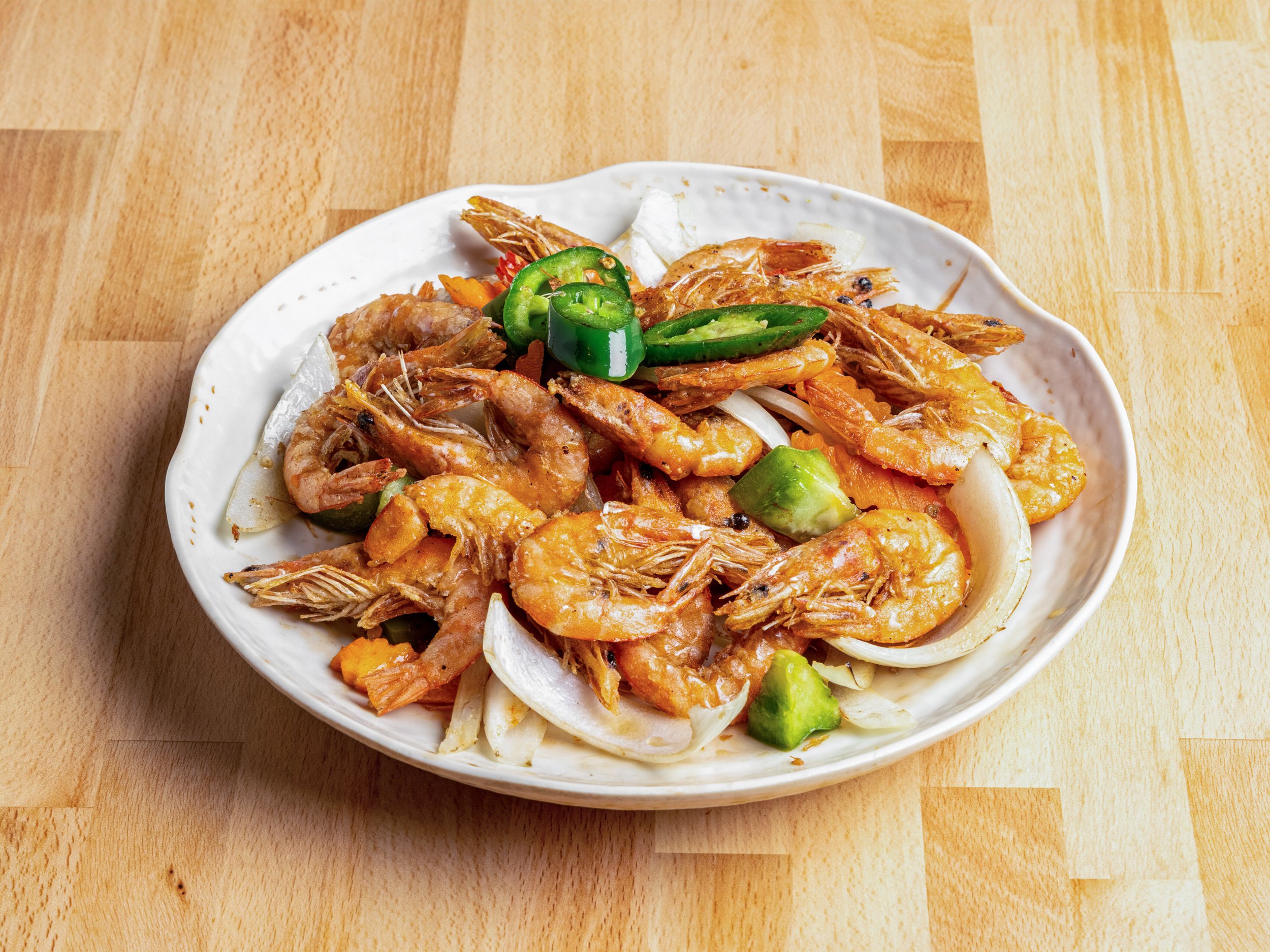 Order 4. Quart of Salt and Pepper Shrimp food online from Buffet Dynasty store, Forest Grove on bringmethat.com