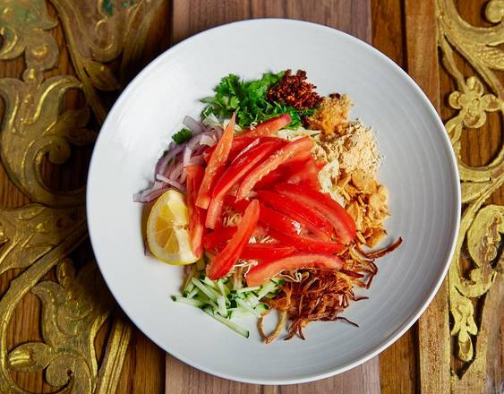 Order Inle Tomato Salad food online from Burma Superstar store, Alameda on bringmethat.com