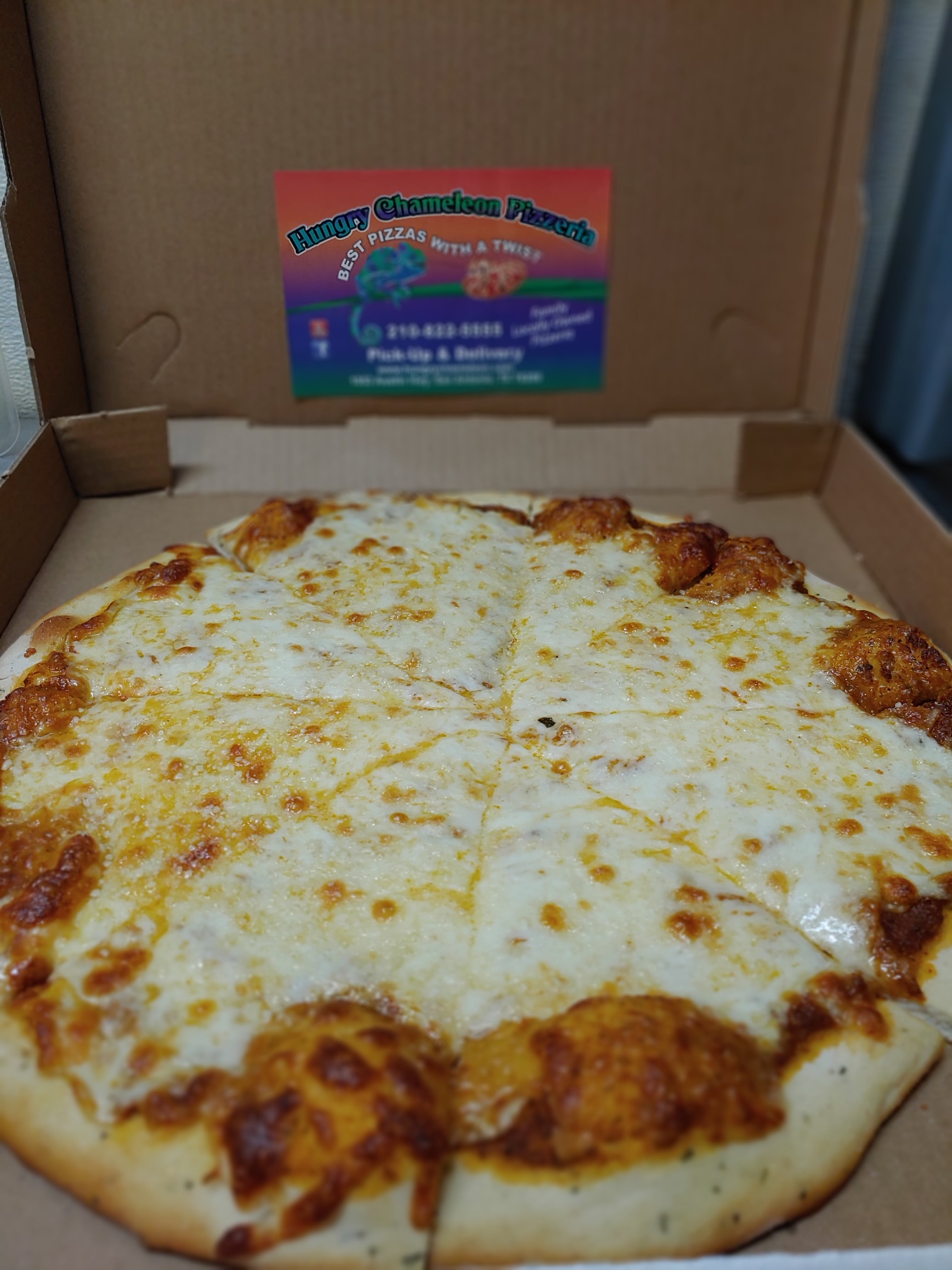 Order Cheese Pizza - Small 12" food online from Hungry Chameleon Pizzeria store, San Antonio on bringmethat.com