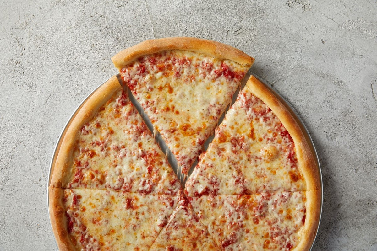 Order 17" Pan Pizza food online from Sbarro store, Chicago on bringmethat.com