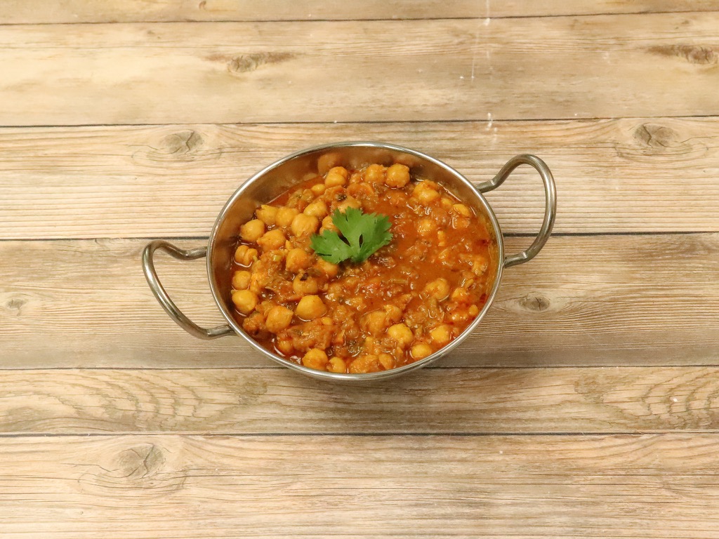 Order Channa Masala food online from Moon Indian Cuisine store, Brookhaven on bringmethat.com
