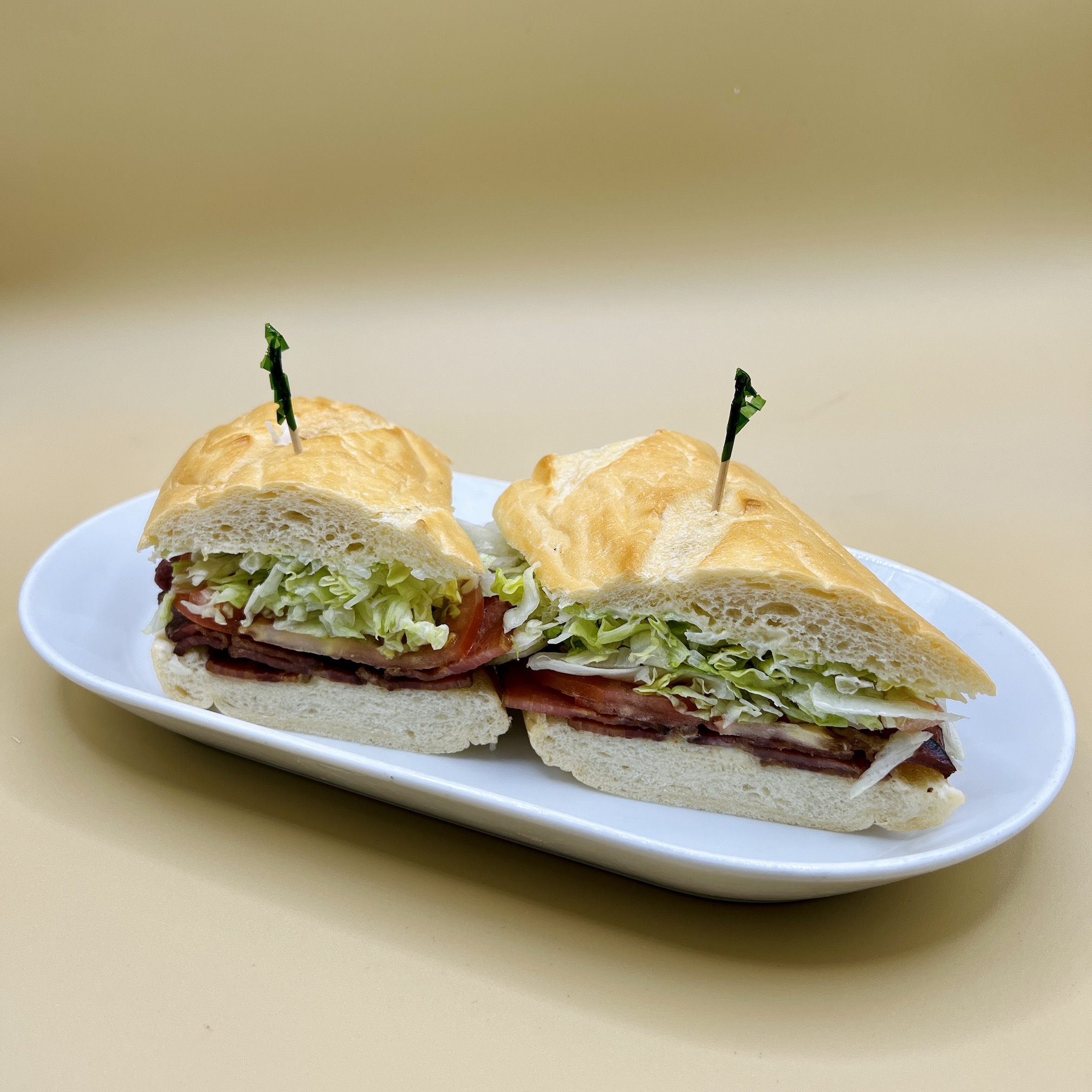 Order 15. BLT Sandwich food online from Spreadz store, Santa Clara on bringmethat.com