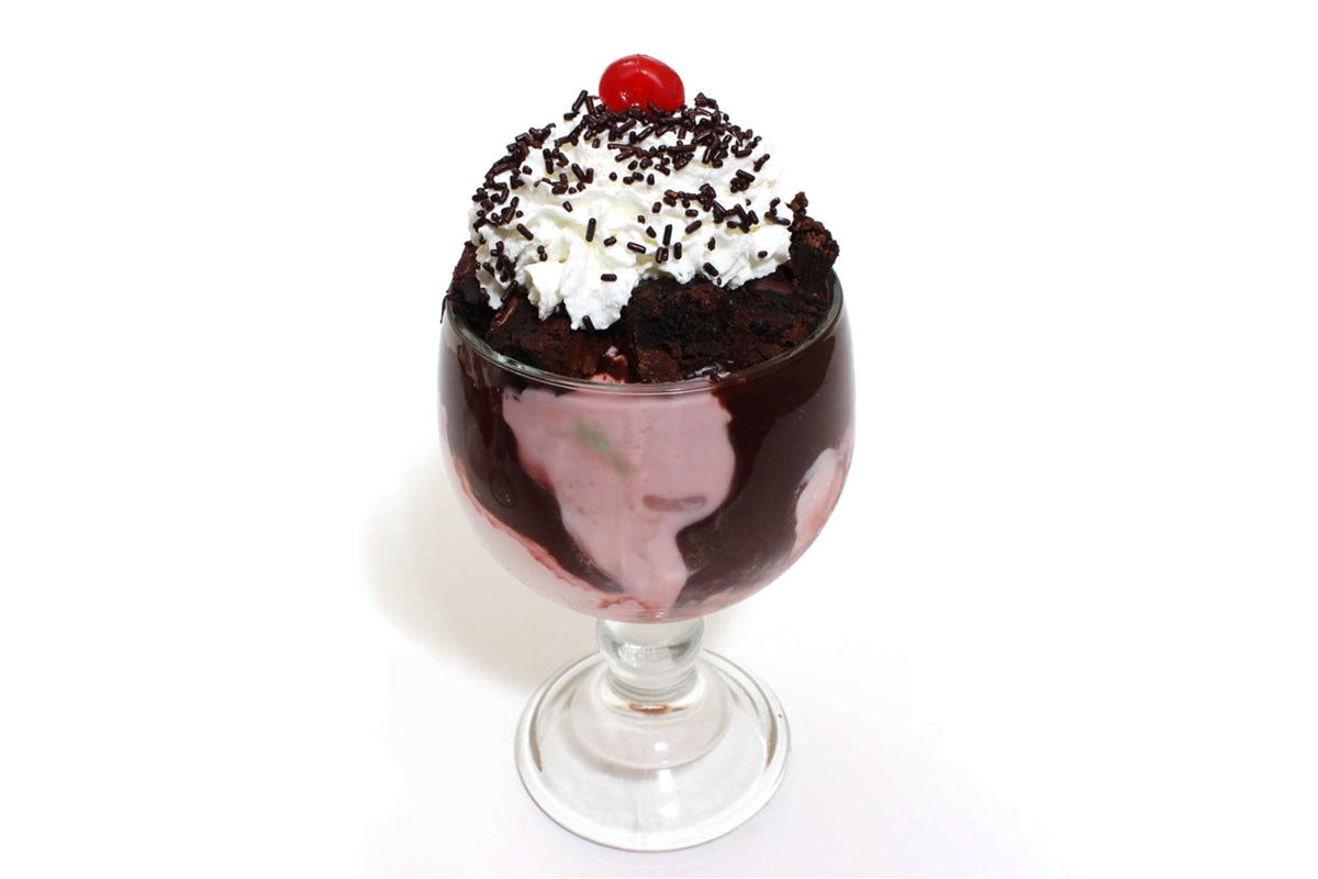 Order Peppermint Stick Fudge Brownie Sundae food online from Friendly store, Dartmouth on bringmethat.com