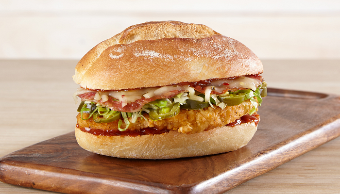 Order Nashville Hot Chicken Portuguese Roll (671cal) food online from QuickChek store, Wall Township on bringmethat.com
