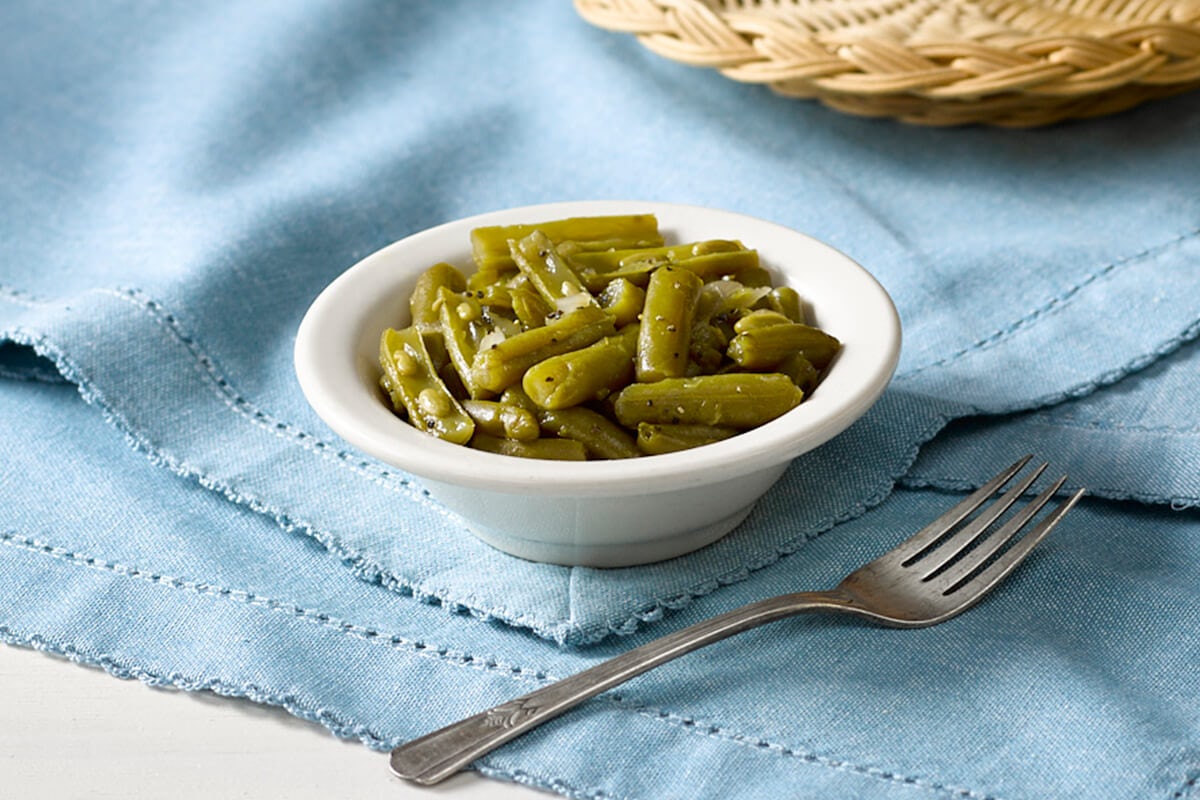 Order Green Beans food online from Cracker Barrel Old Country Store store, Dalton on bringmethat.com