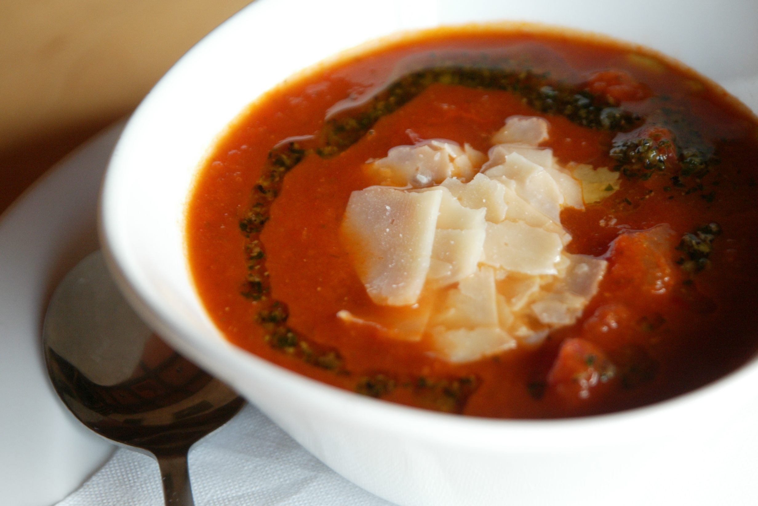 Order Fresh Tomato Basil Soup food online from Sammy's Woodfired Pizza store, Palm Desert on bringmethat.com