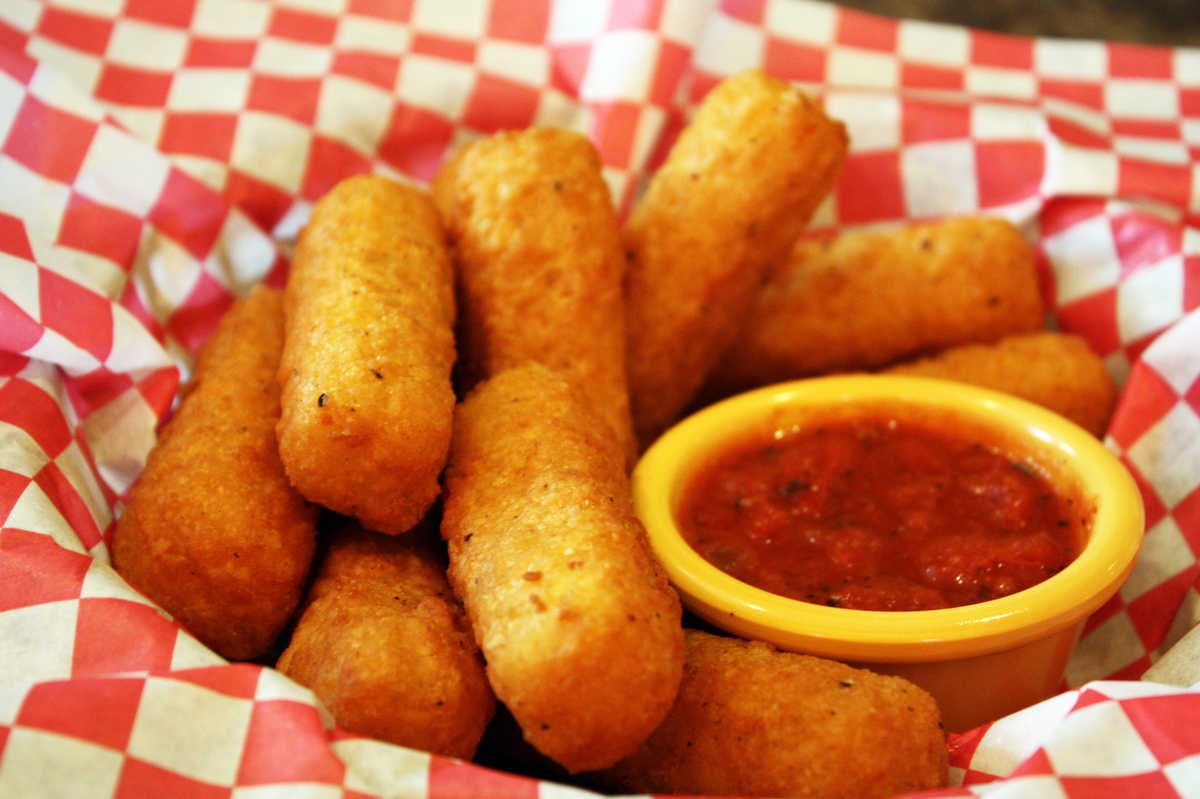 Order Mozzarella Sticks - 6 Pieces food online from Straw Hat Pizza Grille store, Milpitas on bringmethat.com