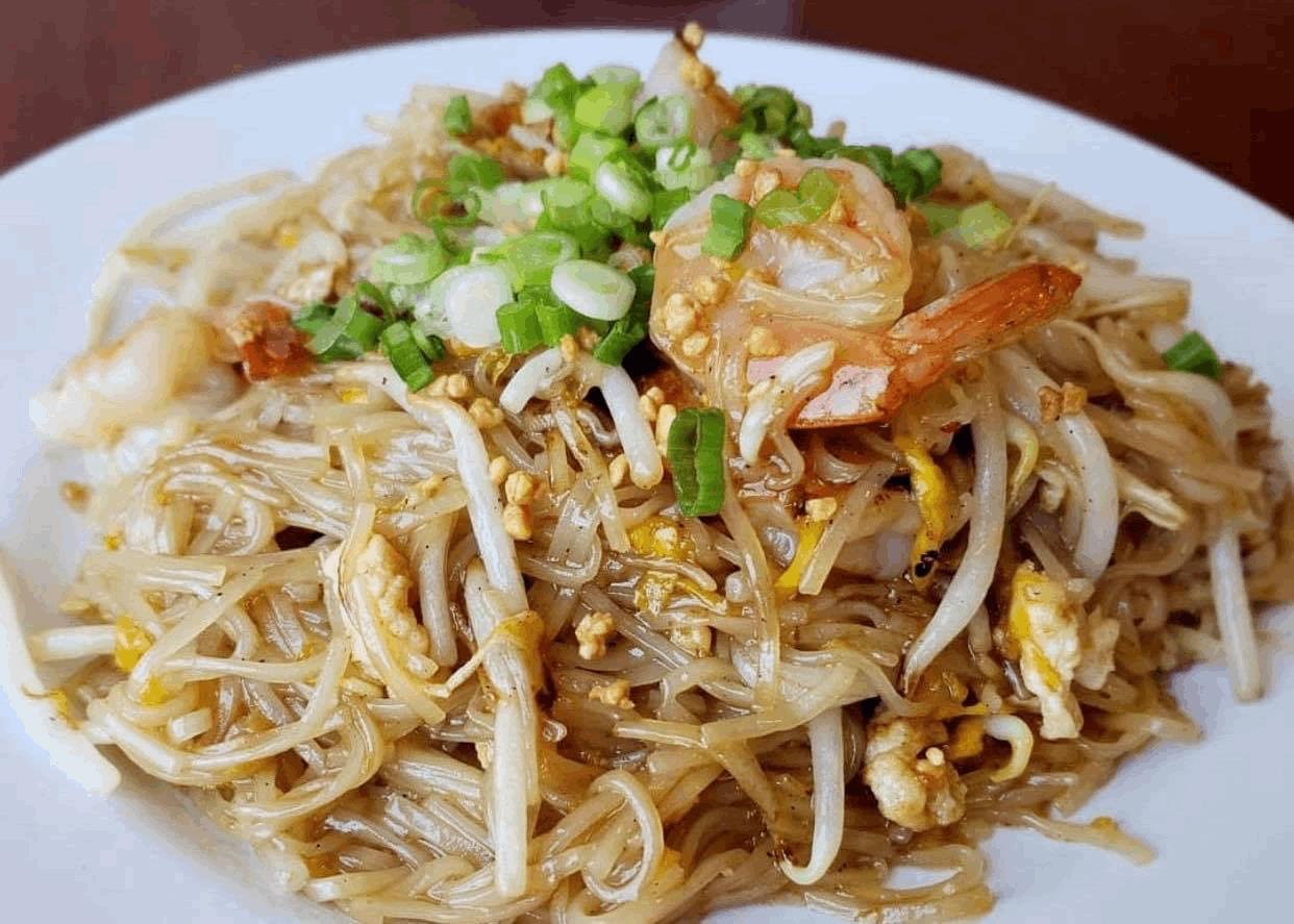 Order Pad Thai Lunch food online from Thai Time store, Worcester on bringmethat.com