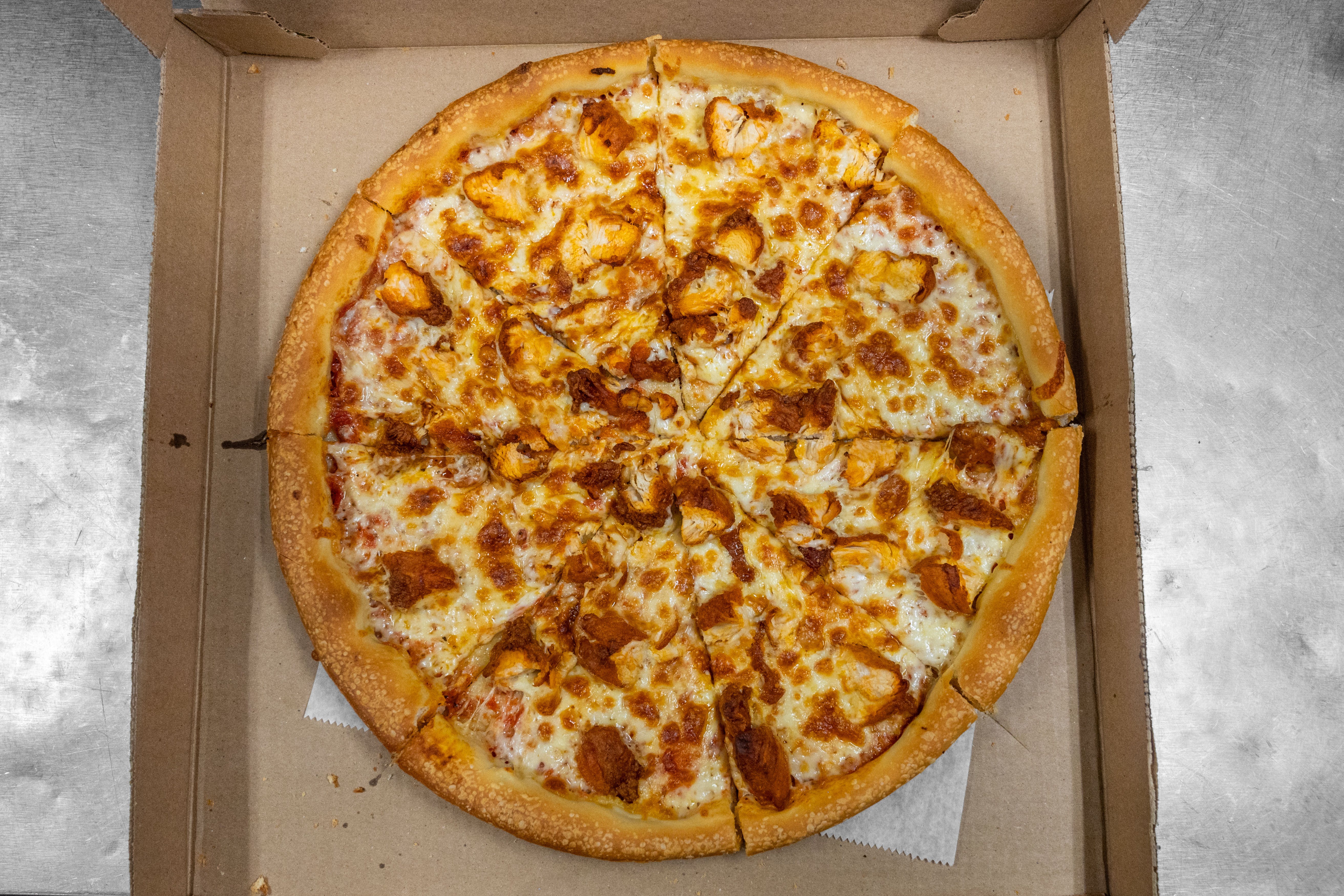 Order Buffalo Tender Pizza - Small food online from Kastore store, North Chelmsford on bringmethat.com