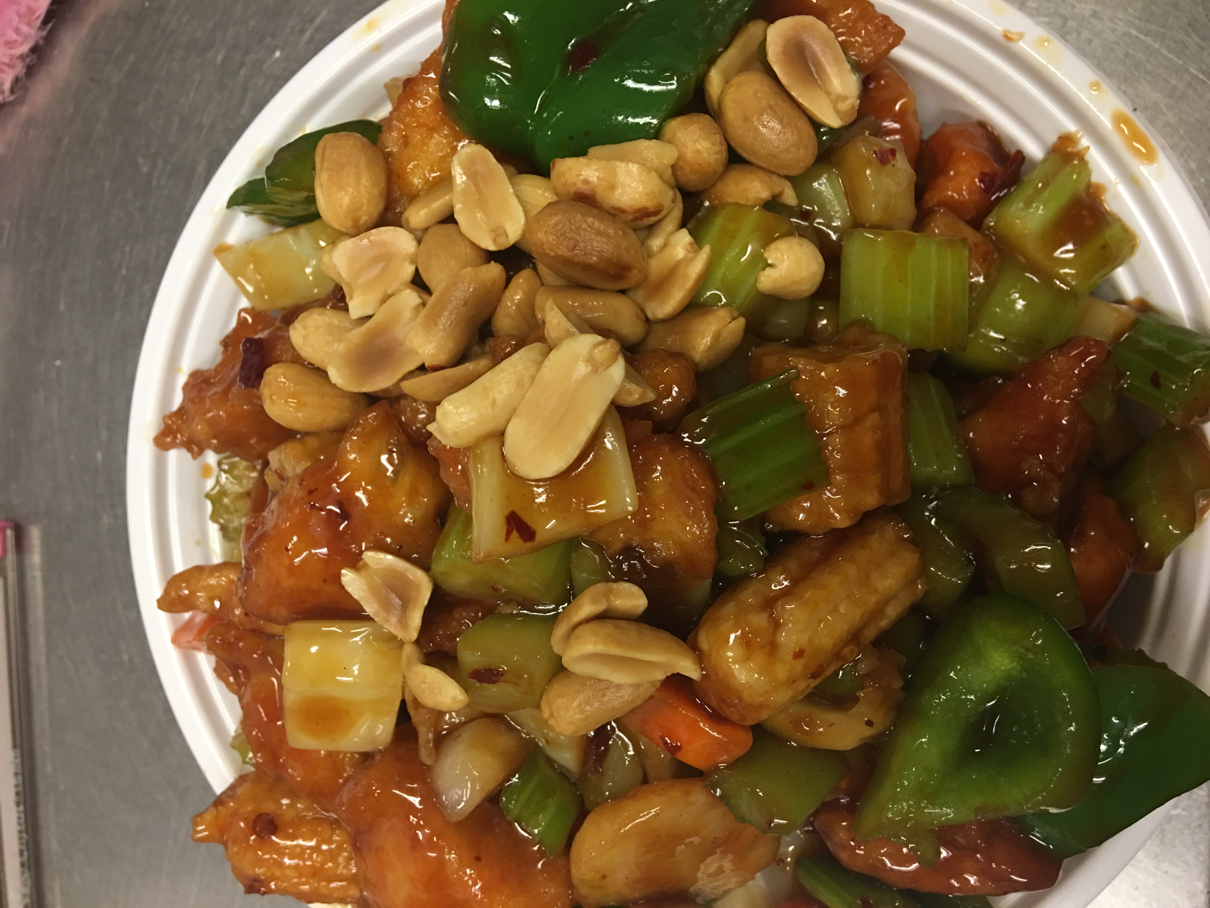 Order 62. Kung Pao Chicken food online from China Cafe store, Syracuse on bringmethat.com