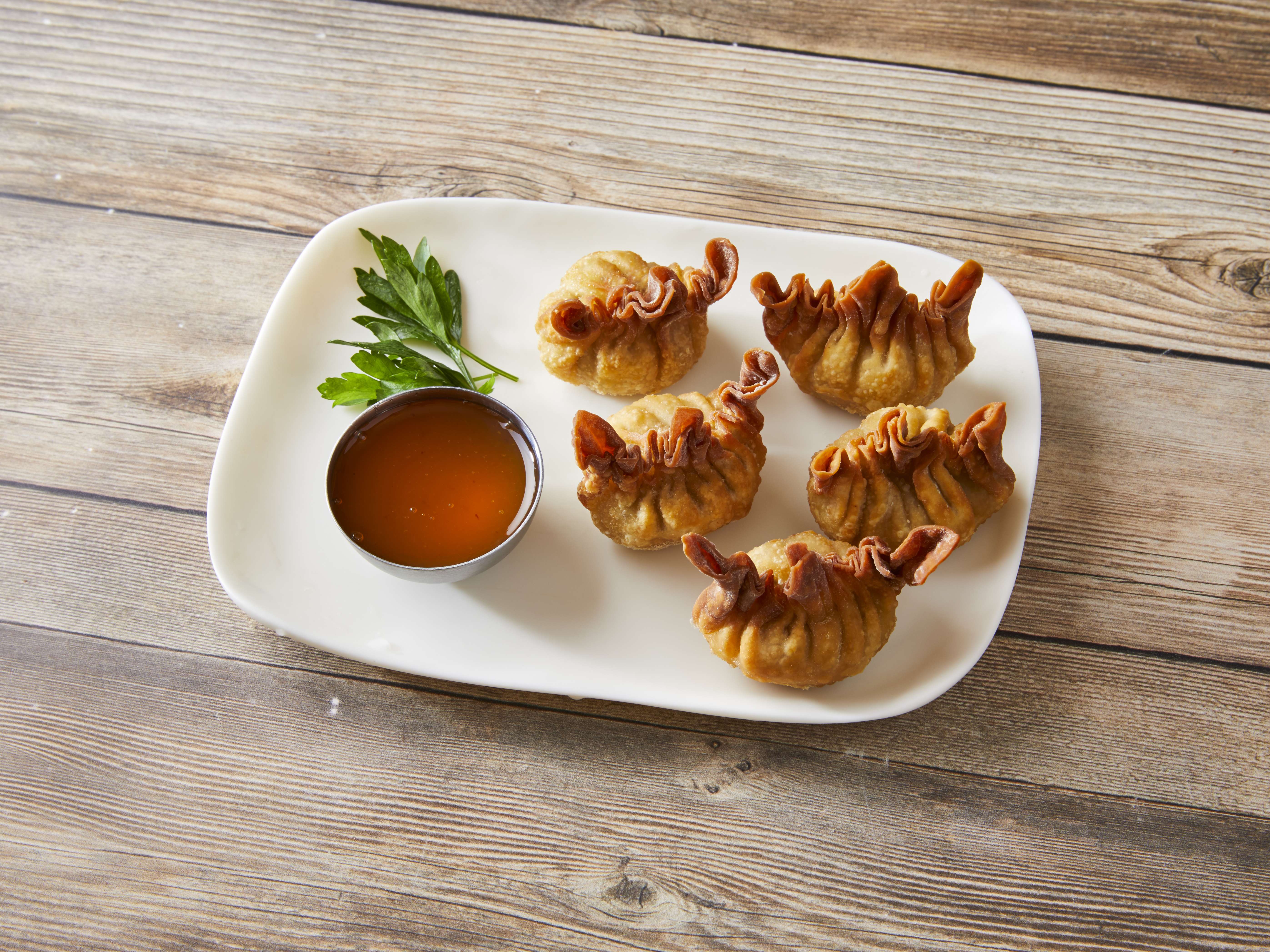Order Crab Rangoon food online from Dib Sushi Bar and Thai Cuisine store, Chicago on bringmethat.com