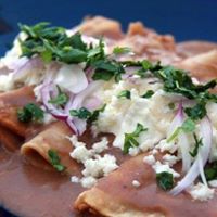 Order Frijolada con Pollo food online from Mexican Market Taqueria store, Albany on bringmethat.com