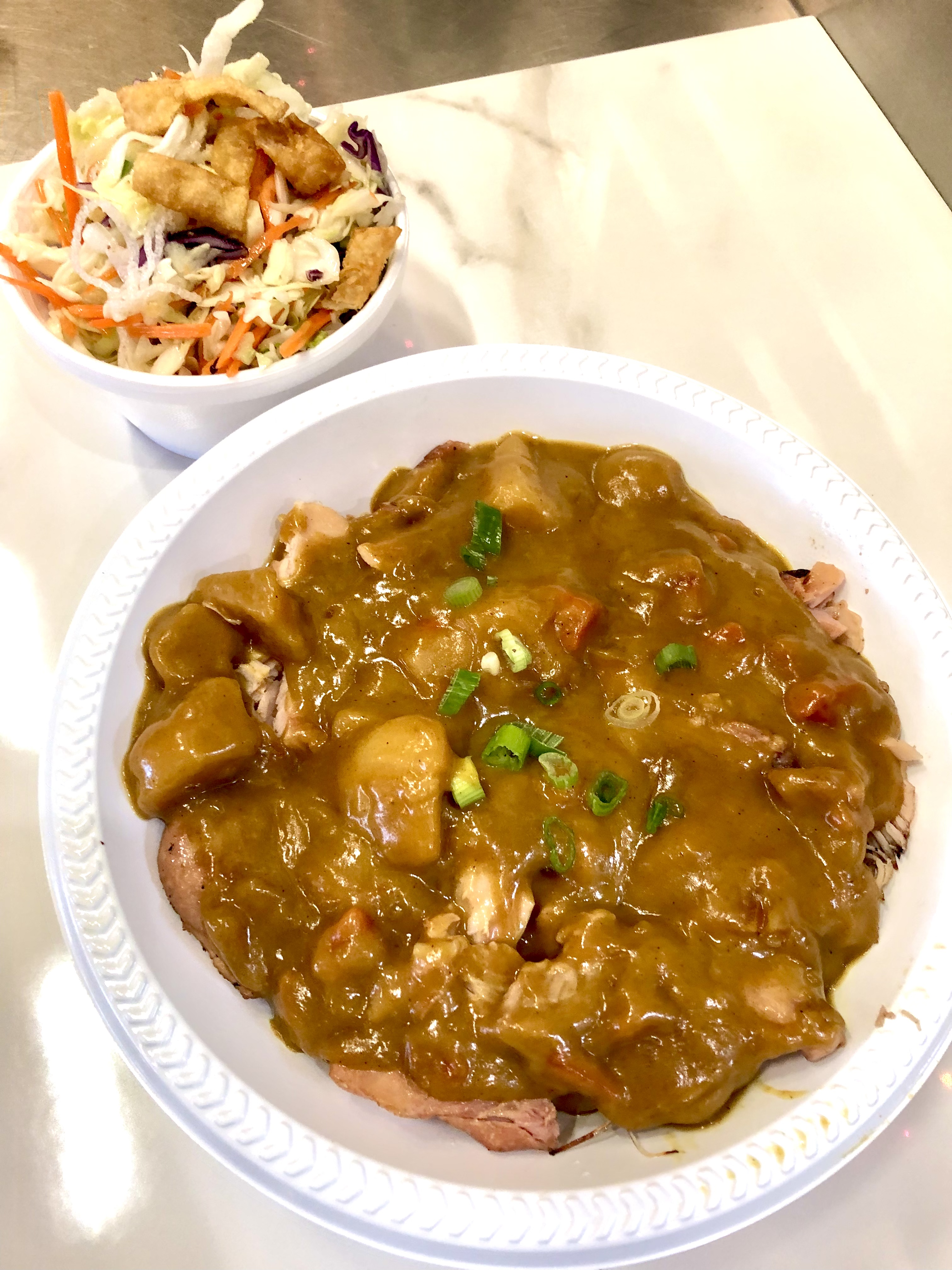 Order Chicken Curry Bowl food online from SanSai Japanese Grill  store, Woodland Hills on bringmethat.com