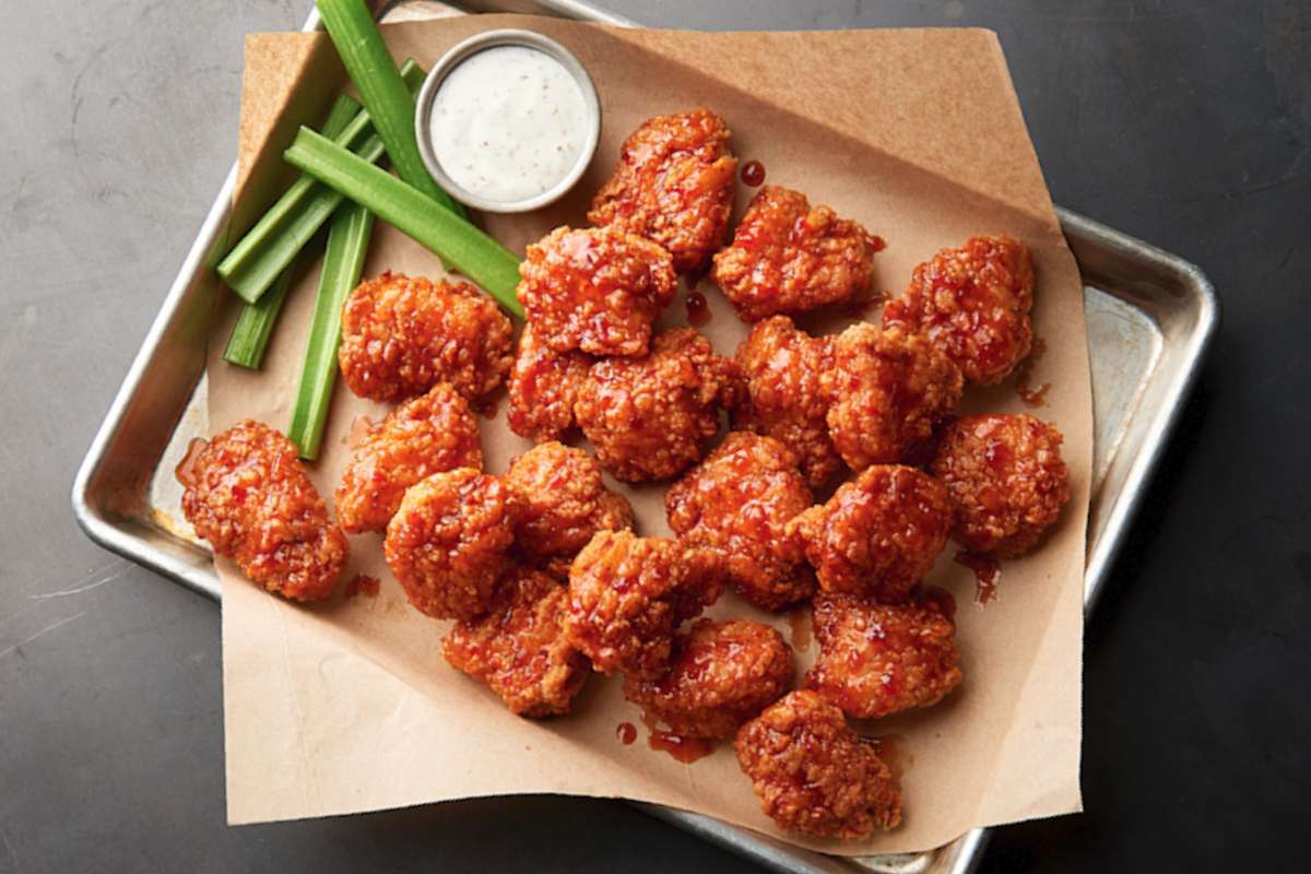 Order Boneless Chicken Wings food online from Pizzaroni store, Albany on bringmethat.com