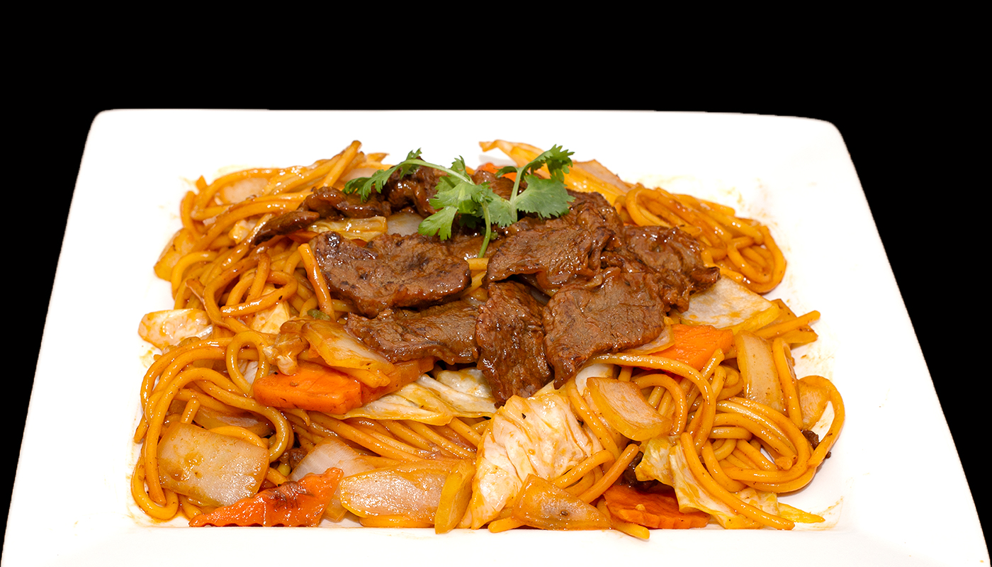 Order 52. Stir Fried Beef with Spaghetti Noodle (mi xao kieu y) food online from Pho Rex store, Norco on bringmethat.com