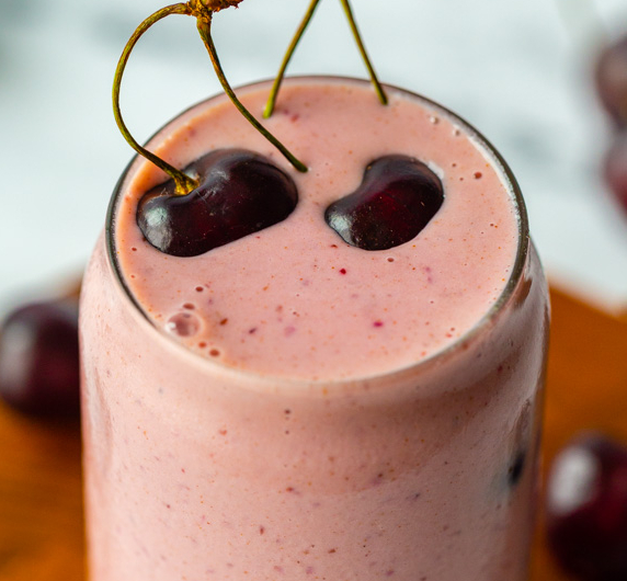 Order Black Cherry Berry Smoothie food online from Second Alarm Brewhouse store, Pasadena on bringmethat.com