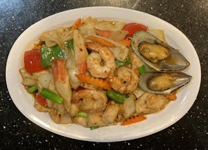 Order SEA3. Seafood Combo food online from Teya Thai Restaurant store, Valley Village on bringmethat.com