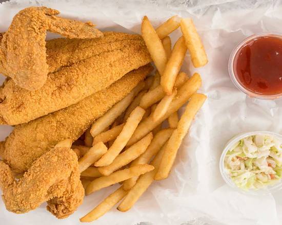 Order #2. 20 Wings + 10 Pieces Fish food online from Jj Fish & Chicken store, Justice on bringmethat.com