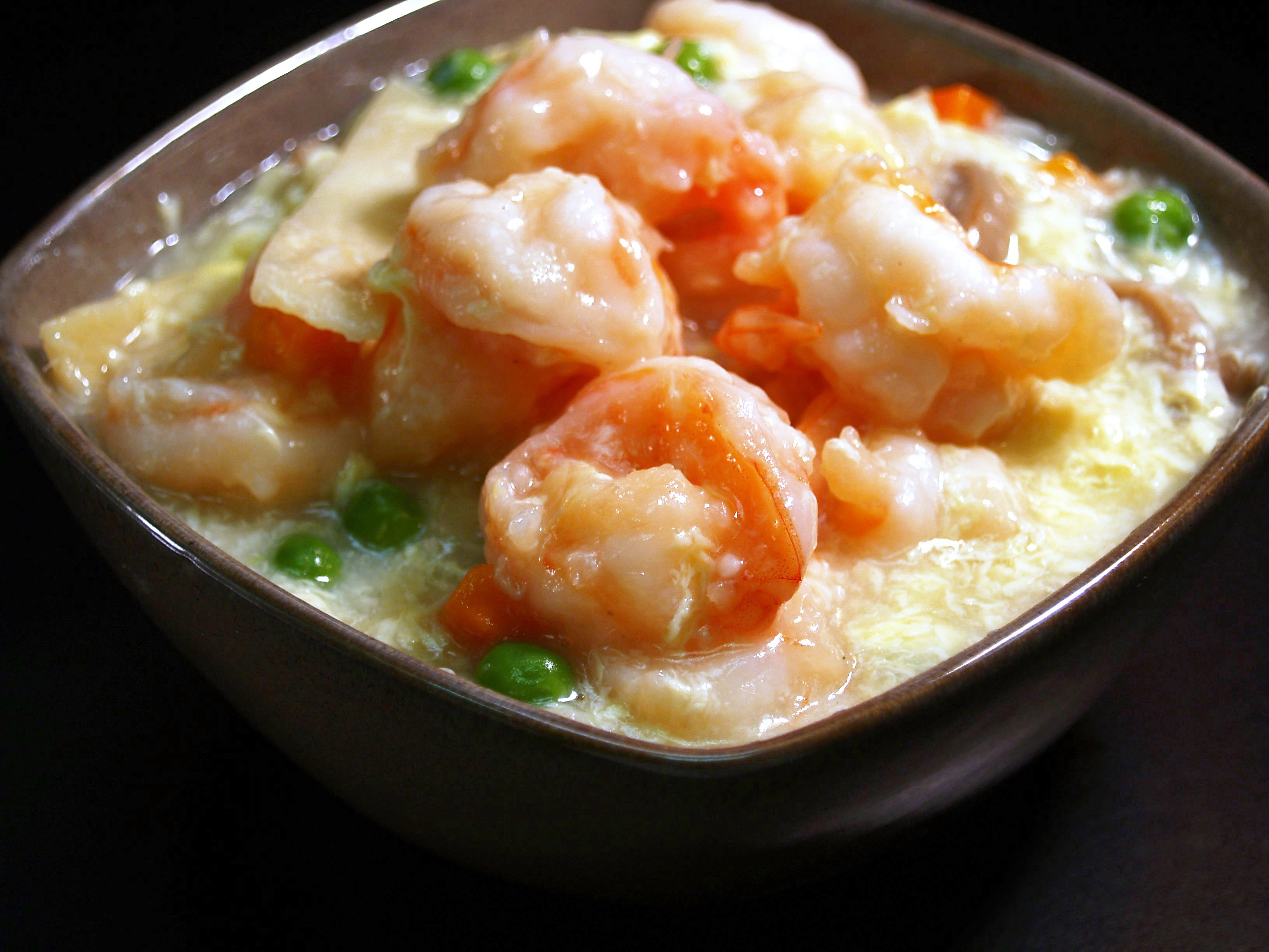 Order L18. Shrimp in Lobster Sauce Lunch Special food online from Chef Ming store, Beverly Hills on bringmethat.com