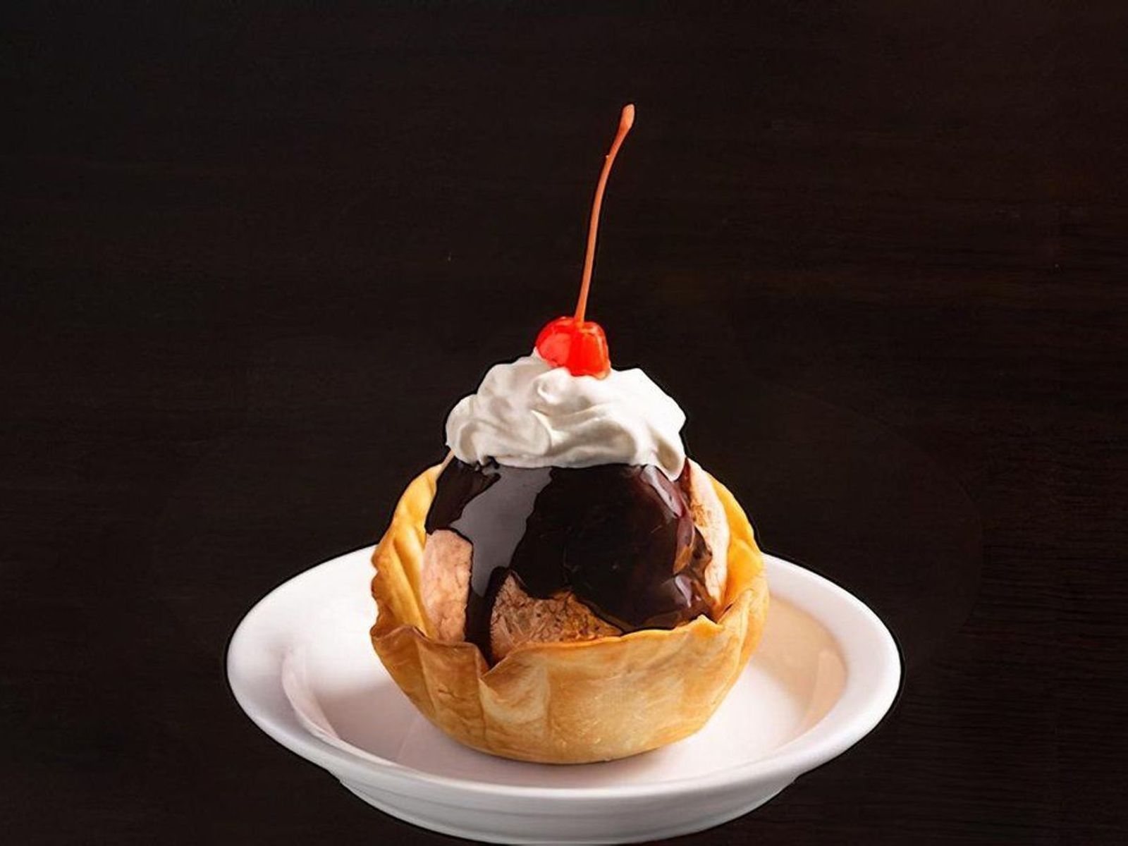 Order Mexican Fried Ice Cream food online from El Fresco Mexican Grill store, Centreville on bringmethat.com