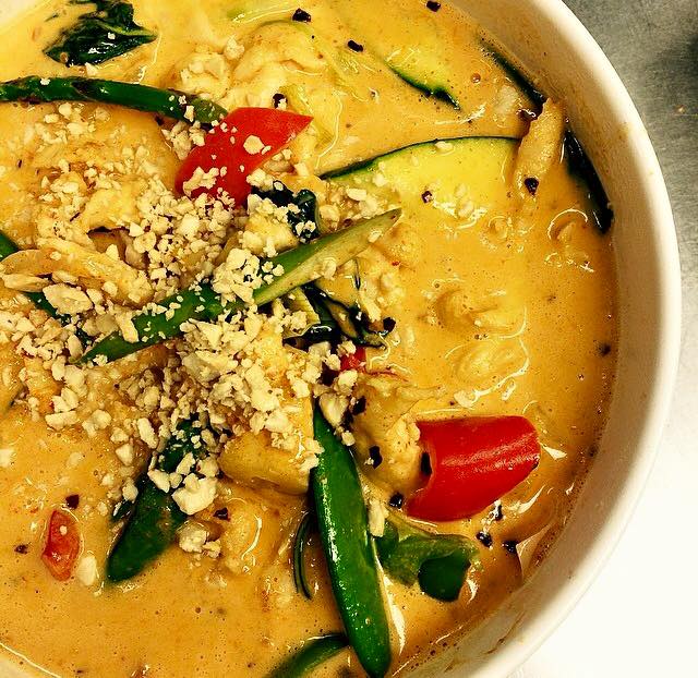 Order Red Curry Chicken Noodle Soup food online from Fusion Asian Bistro store, Buford on bringmethat.com