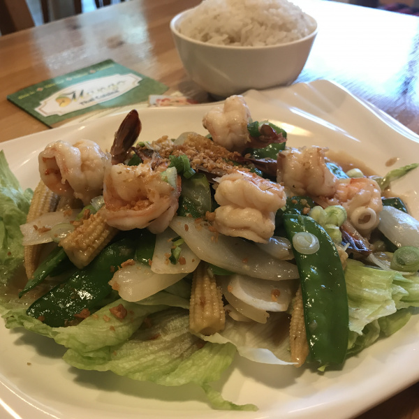 Order G12. Garlic Shrimp food online from Mango thai cuisine store, West Newton on bringmethat.com
