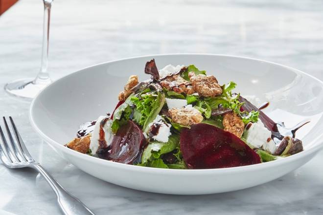 Order Roasted Beet Salad food online from Franco's Ristorante store, Chicago on bringmethat.com