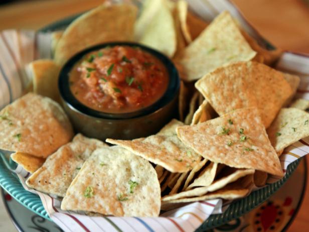 Order Chips & Salsa food online from El Taco Chico store, Oak Park on bringmethat.com