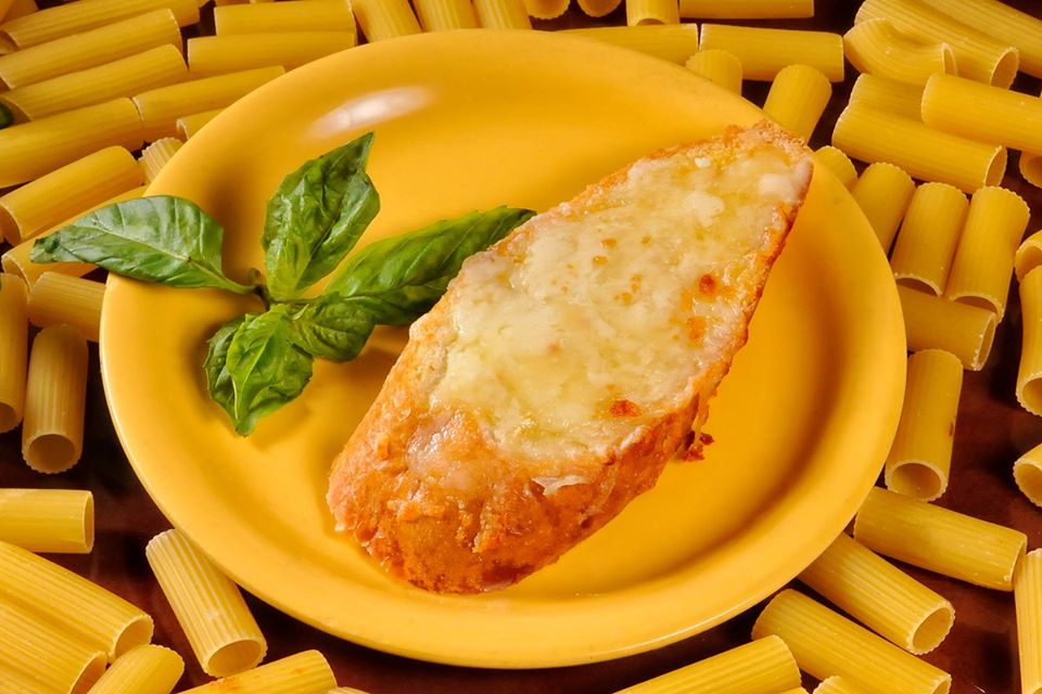 Order Garlic Bread with Cheese food online from Kelseys Pizza store, Titusville on bringmethat.com