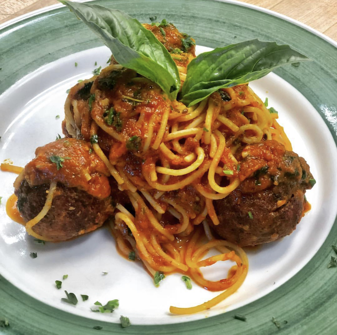 Order Spaghetti Pasta and Meatballs food online from Michelangelo Ristorante store, Los Angeles on bringmethat.com