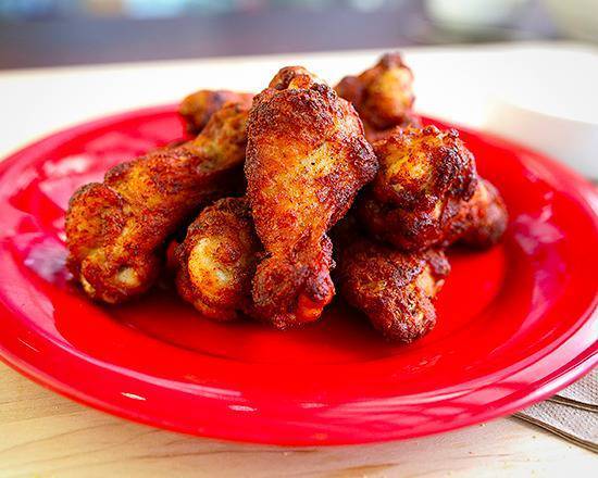 Order Traditional Wings food online from Donatos Pizza store, Columbus on bringmethat.com