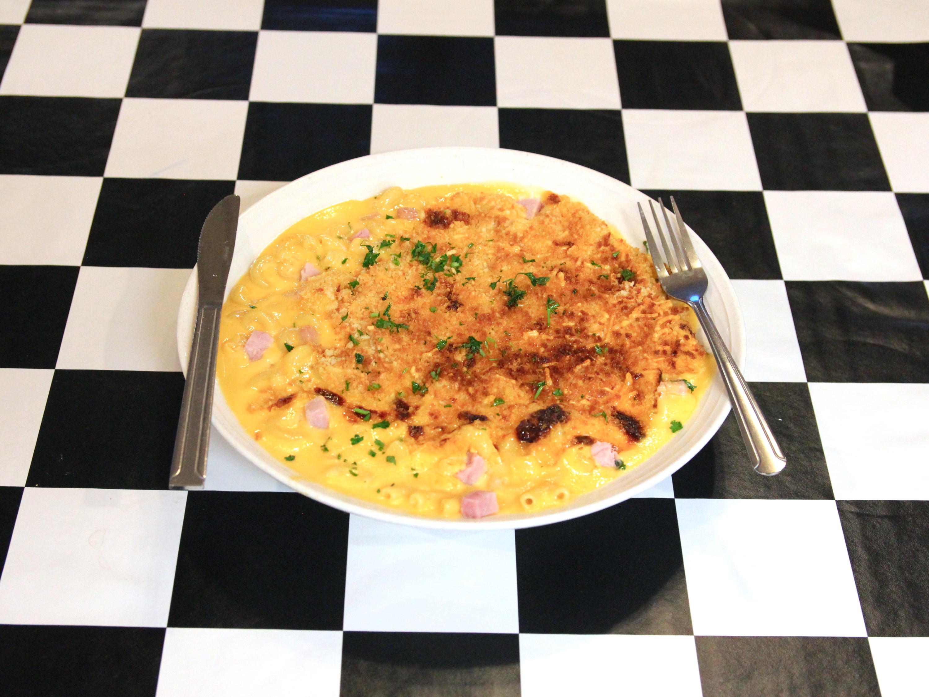 Order Macaroni and Cheese with Diced Ham food online from TVs Deli & Diner store, Trenton, MI on bringmethat.com