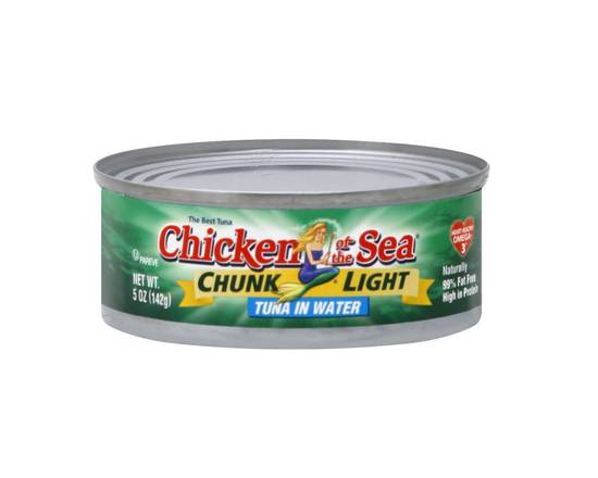 Order Chicken of The Sea Chunk Light Tuna in Water food online from Loma Mini Market store, Long Beach on bringmethat.com