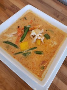 Order Mango Curry food online from Cozy Thai Kc store, Kansas City on bringmethat.com