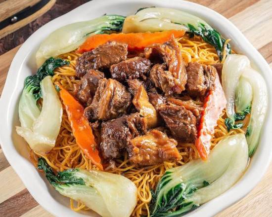 Order Beef Stew Tender Green Pan Fried Noodle food online from Shooting Star Cafe store, Oakland on bringmethat.com
