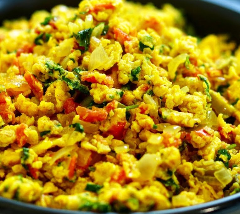 Order Egg Bhurgi (Scrambled Eggs) with 2 Puri's Free food online from Biryani Pointe store, Lombard on bringmethat.com