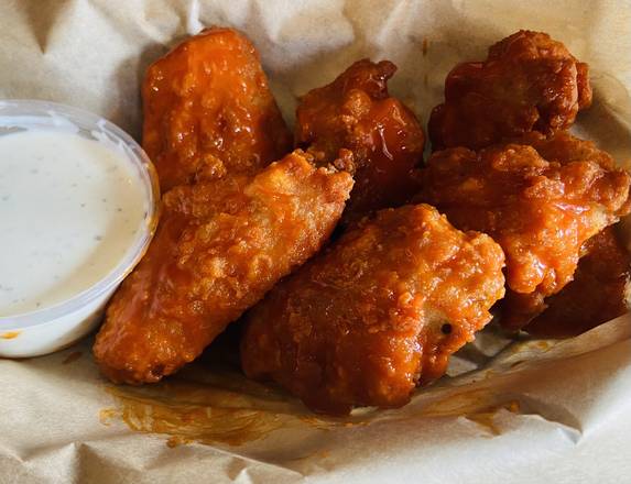 Order 12pc Wings food online from Cheech's Pizza store, Los Angeles on bringmethat.com