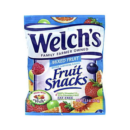 Order Welch's Fruit Snacks Mini - Mixed Fruit food online from IV Deli Mart store, Goleta on bringmethat.com