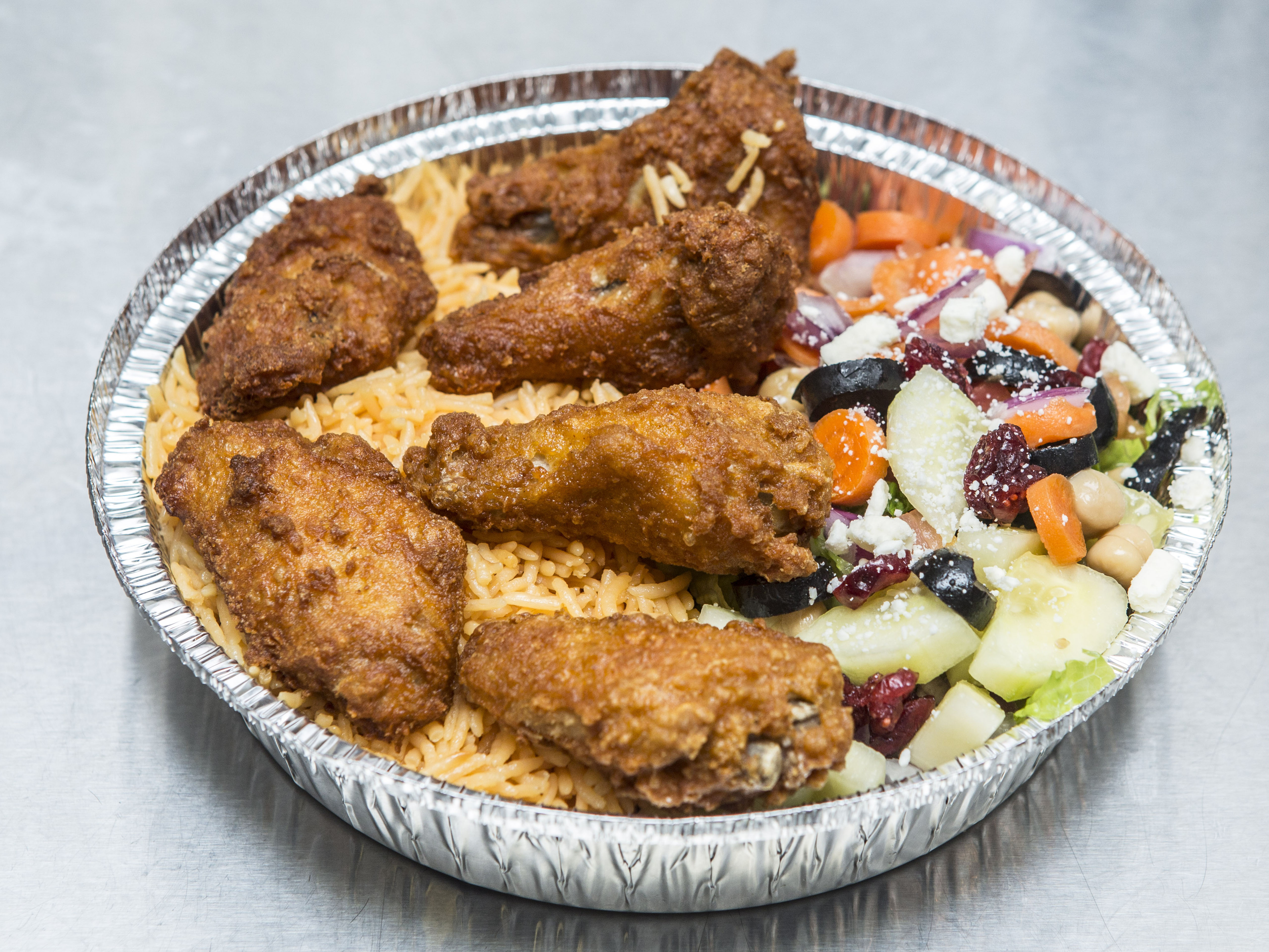 Order 6 Piece Hot Wings with Rice Platter food online from Crown Fried Chicken store, Brooklyn on bringmethat.com
