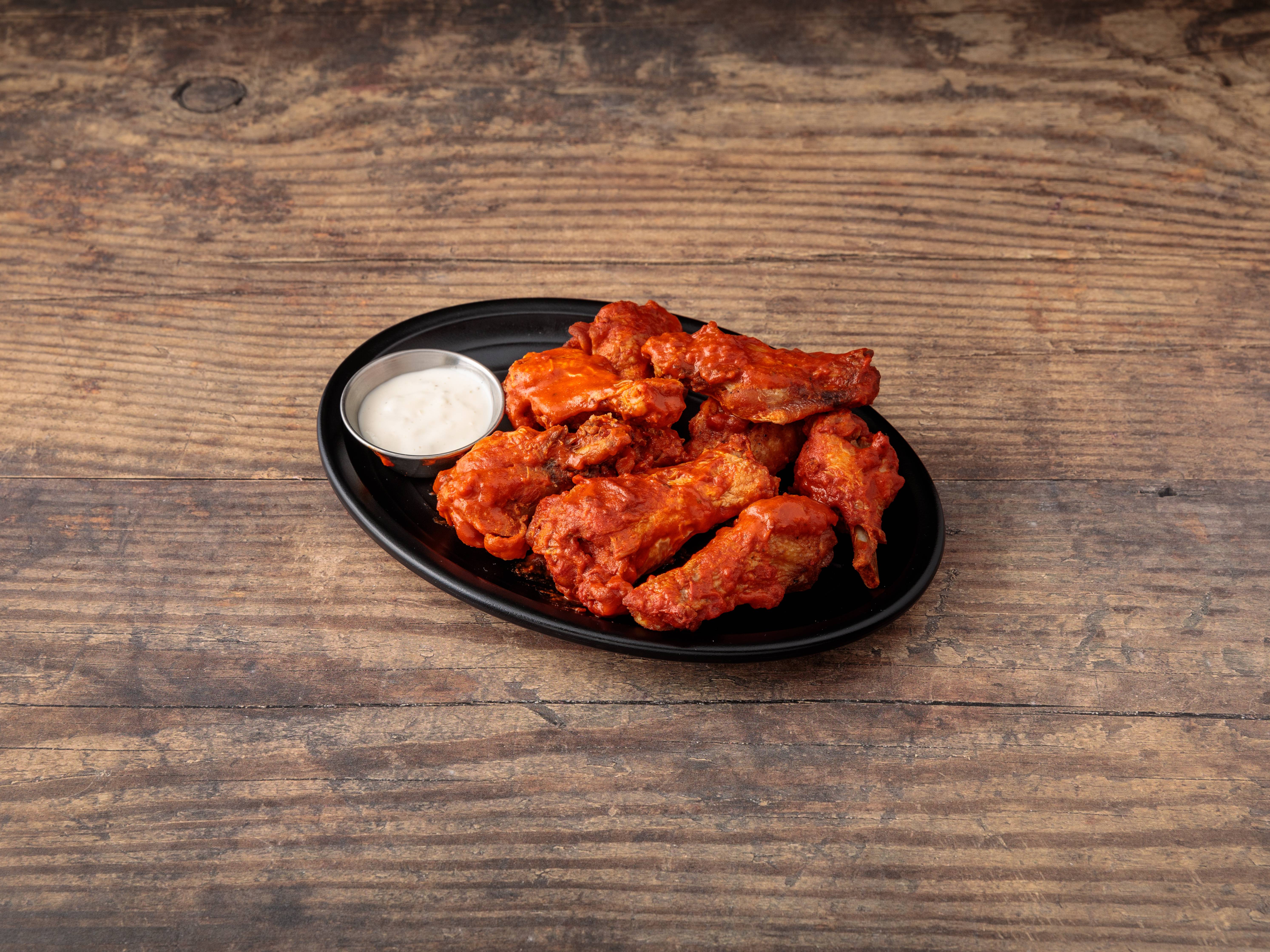 Order Buffalo Wings food online from Metro Pizza & Pasta store, New Rochelle on bringmethat.com