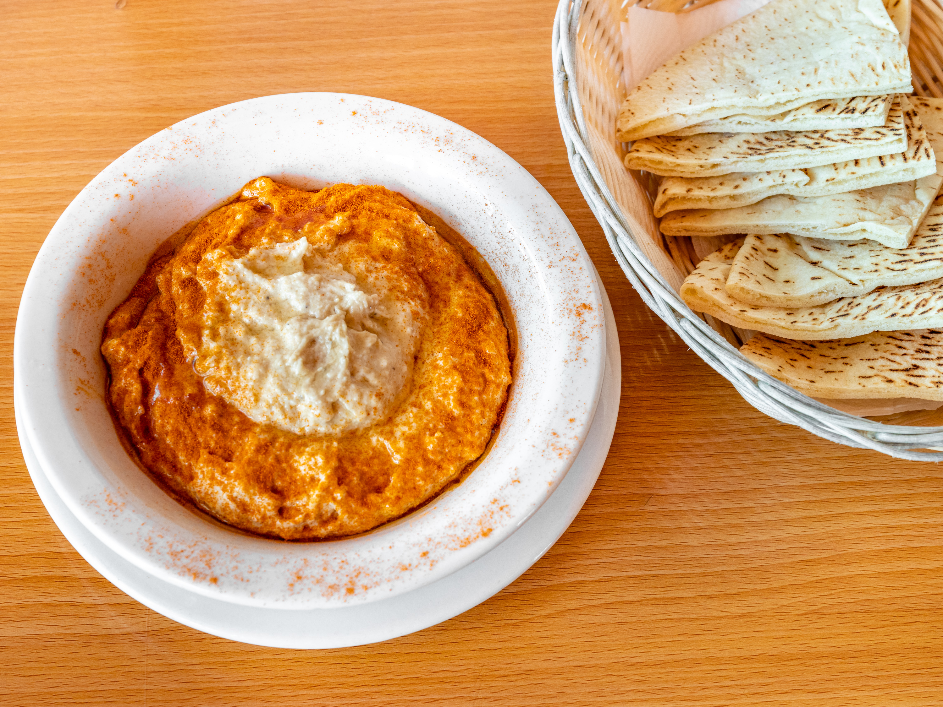 Order Traditional Hummus food online from Fanoos Grill store, Torrance on bringmethat.com