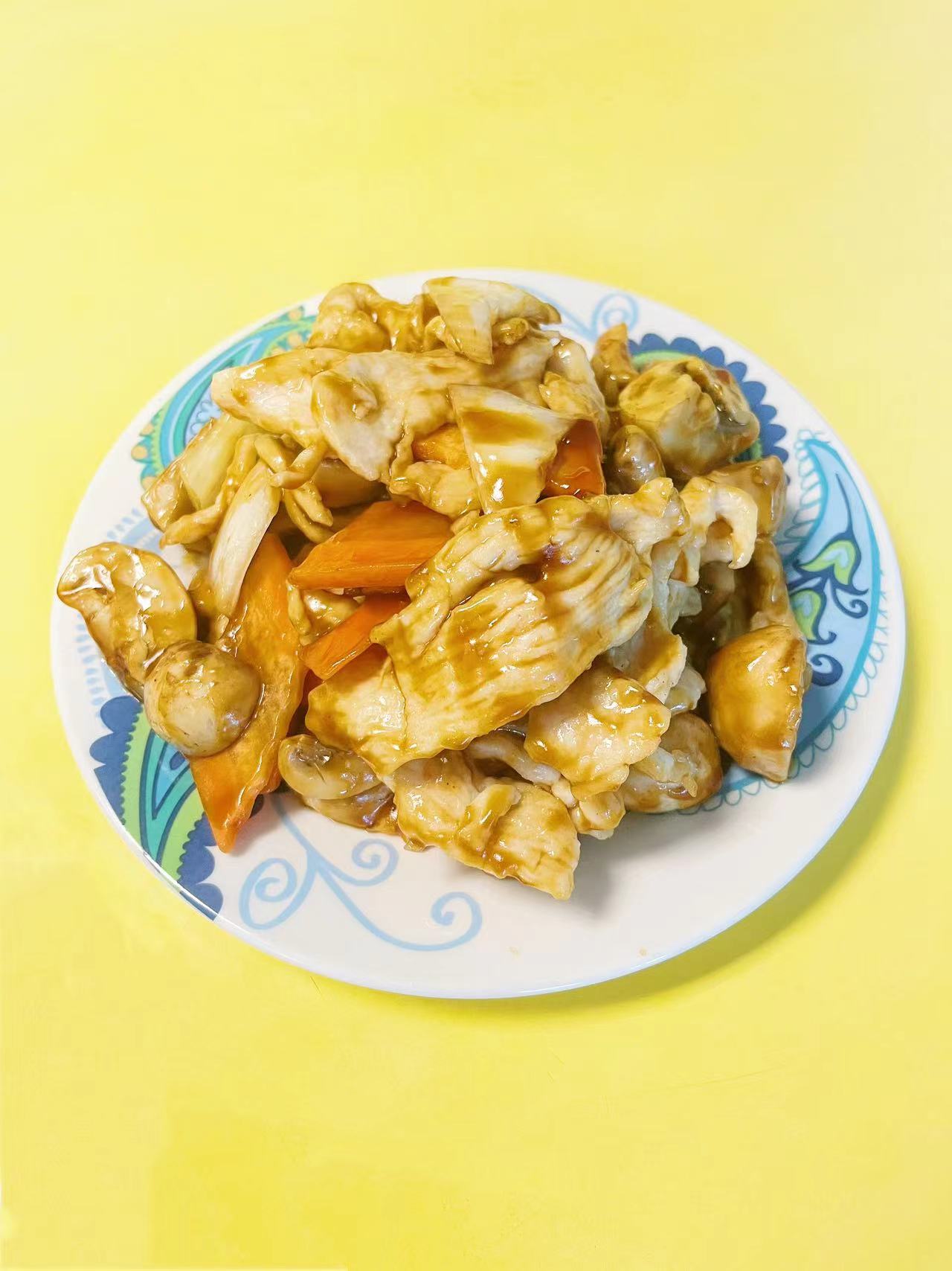 Order 78. Chicken with Mushroom food online from China Dragon store, Nashville on bringmethat.com