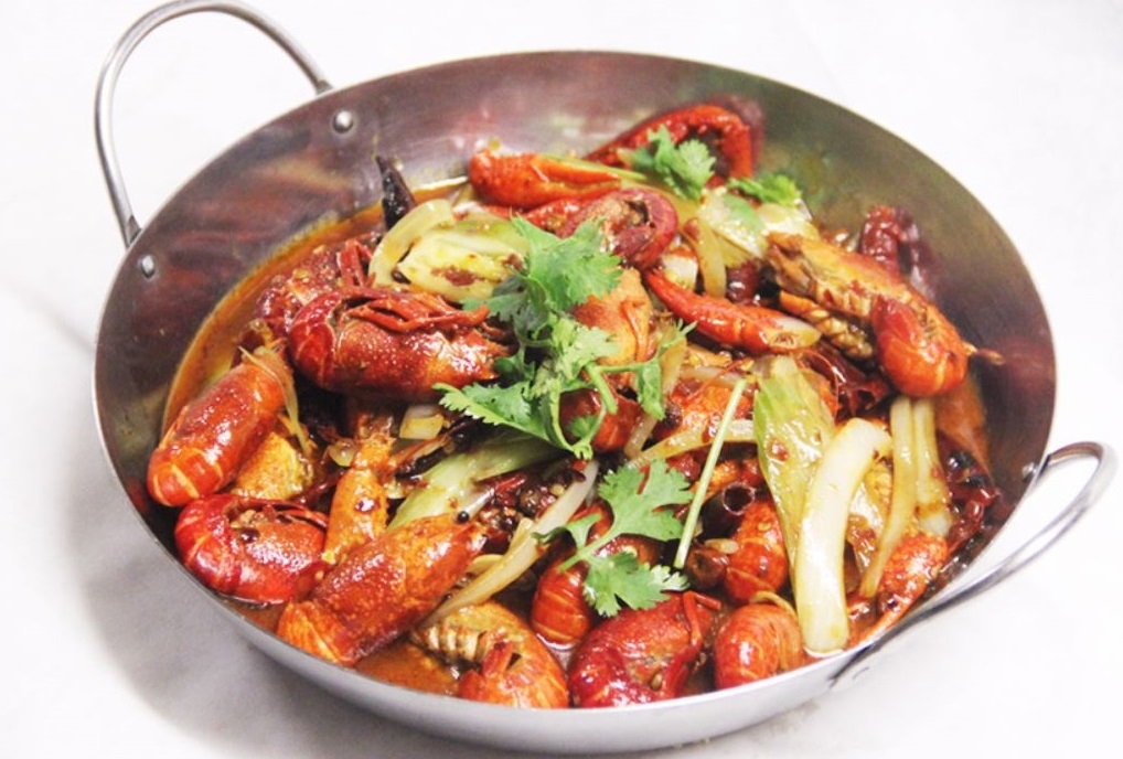 Order Sichuan Style Crawfish 麻辣小龙虾 food online from Chengdu Impression store, Chicago on bringmethat.com