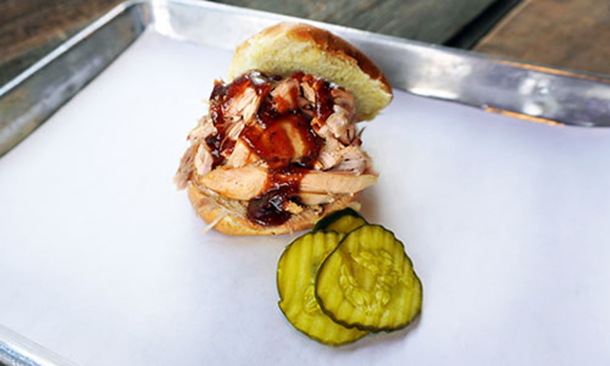 Order Mini Pulled Chicken food online from Real Urban BBQ store, Vernon Hills on bringmethat.com